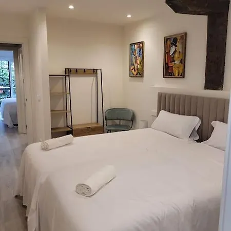 Piso Boutique A Un Minuto Del Casco Viejo * Bilbau